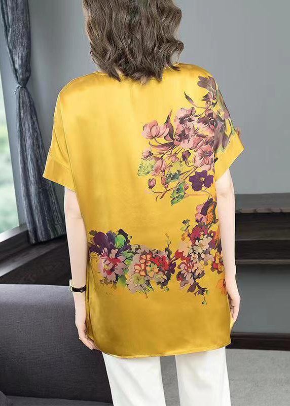A Vintage Style Shirt with Delicate Timeless Details