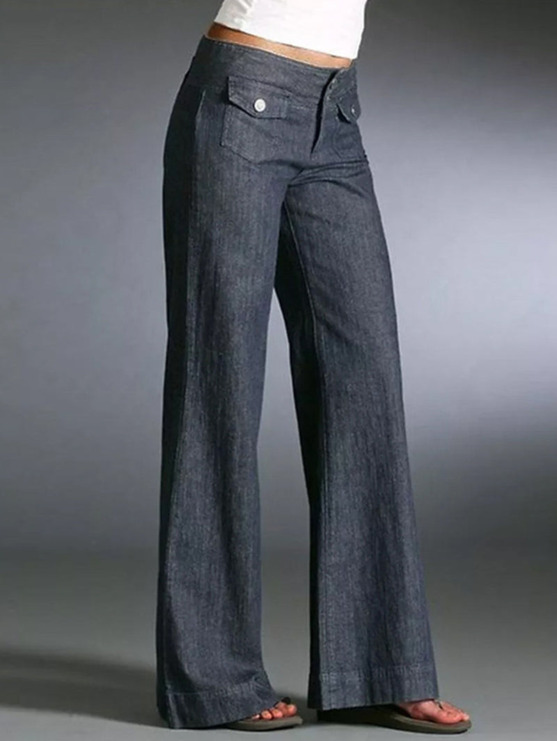 Classic Vintage Pants with a Flattering Fit
