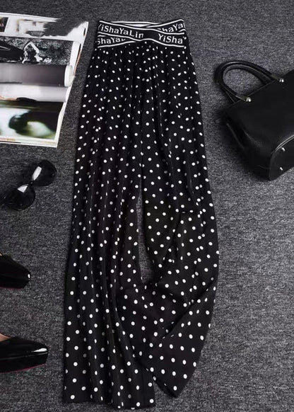 Elegantly Styled Pants for Everyday Wear