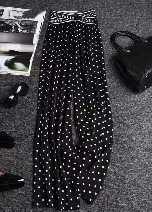 Elegantly Styled Pants for Everyday Wear