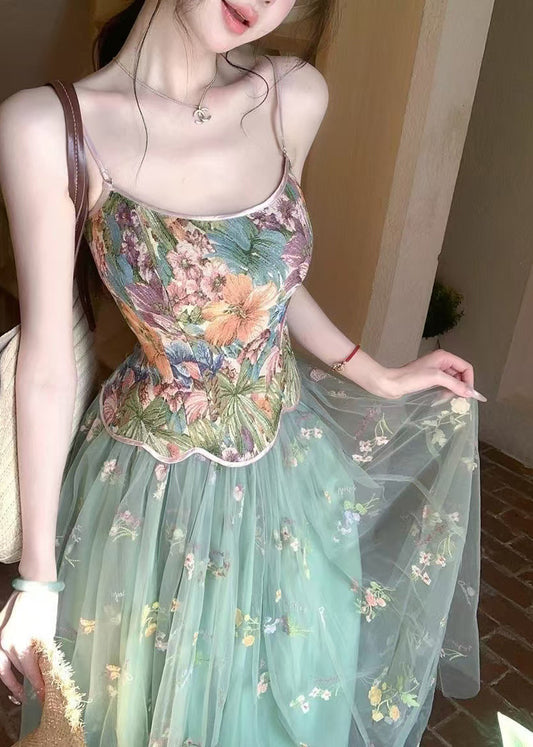 Classic Vintage Garment with a Flattering Fit