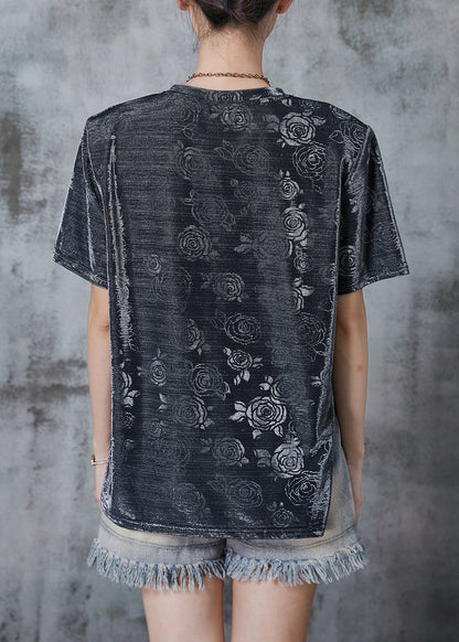 Effortlessly Elegant Top with a Timeless Design