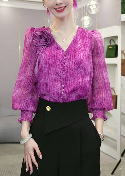 Beautifully Crafted Blouse in a Classic Style