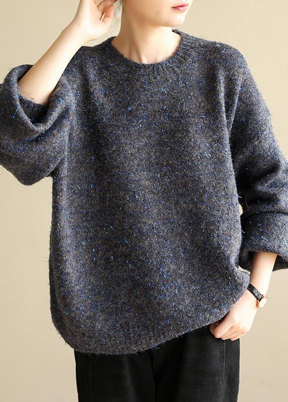 Sophisticated Top with a Clean Classic Look