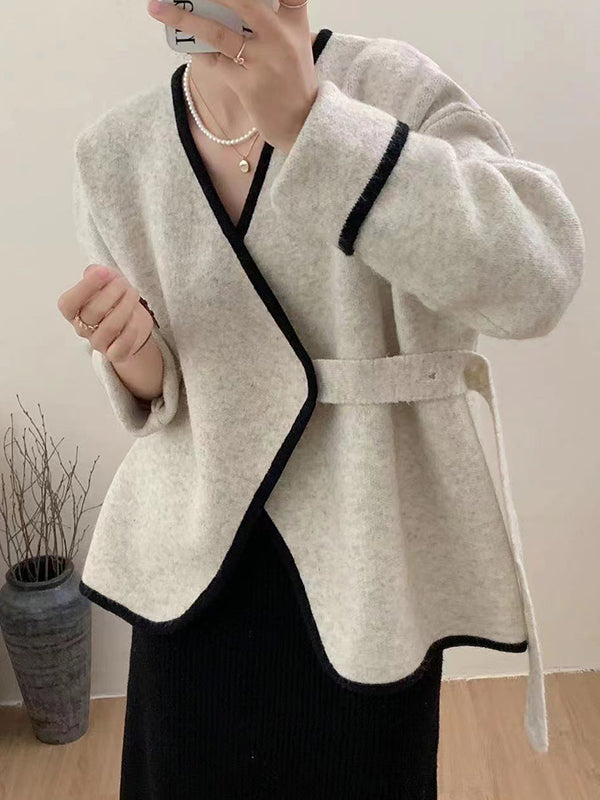 Gracefully Styled Cardigan for Any Occasion