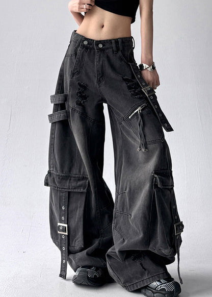 Well Tailored Pants with a Graceful Silhouette
