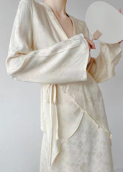 Well Tailored Shirt with a Graceful Silhouette