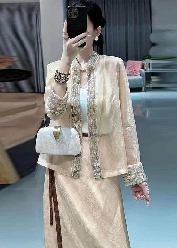 Effortlessly Elegant Cardigan with a Timeless Design