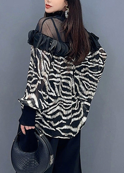 Beautifully Finished Top in a Timeless Design