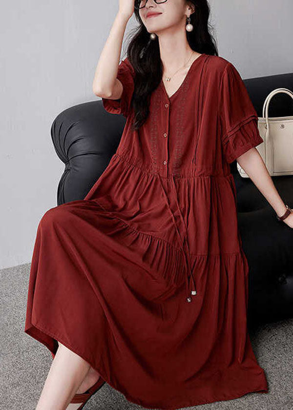 Beautifully Finished Dress in a Timeless Design