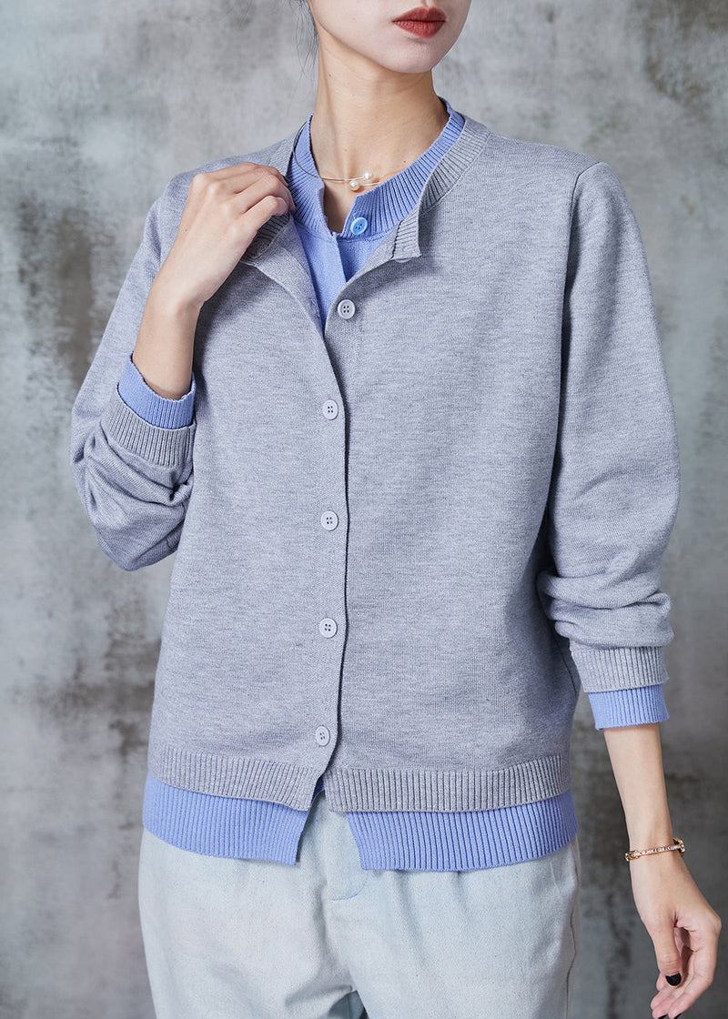 Well Tailored Cardigan with a Graceful Silhouette