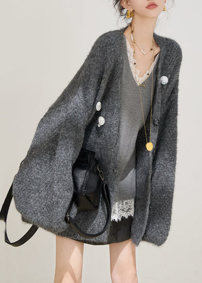 Classic Vintage Cardigan with a Flattering Fit