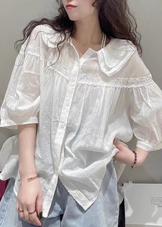 Beautifully Crafted Blouse in a Classic Style