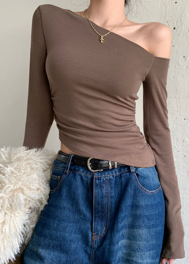 Effortlessly Elegant Blouse with a Timeless Design