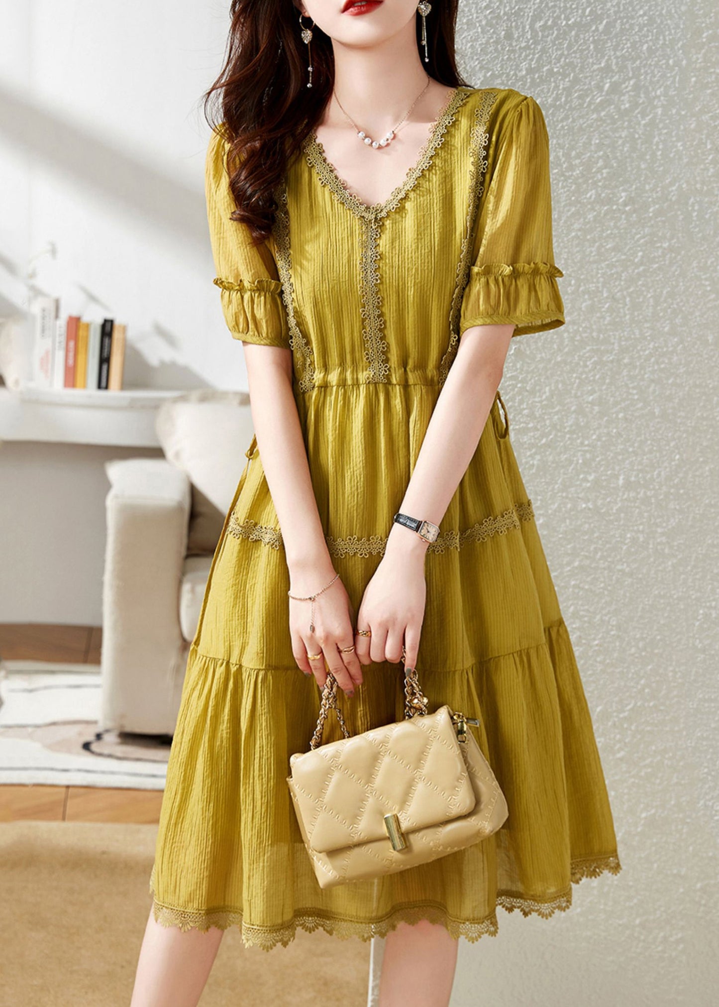 Classic Vintage & Enduringly Stylish Dress