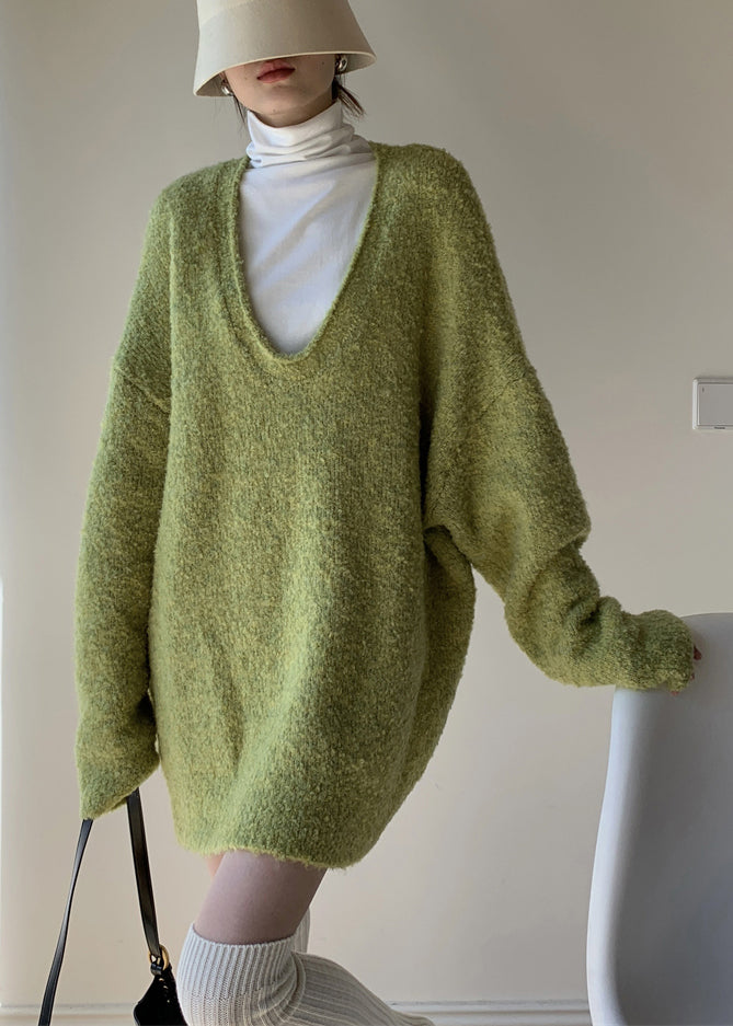 Sophisticated Sweater with a Clean Classic Look