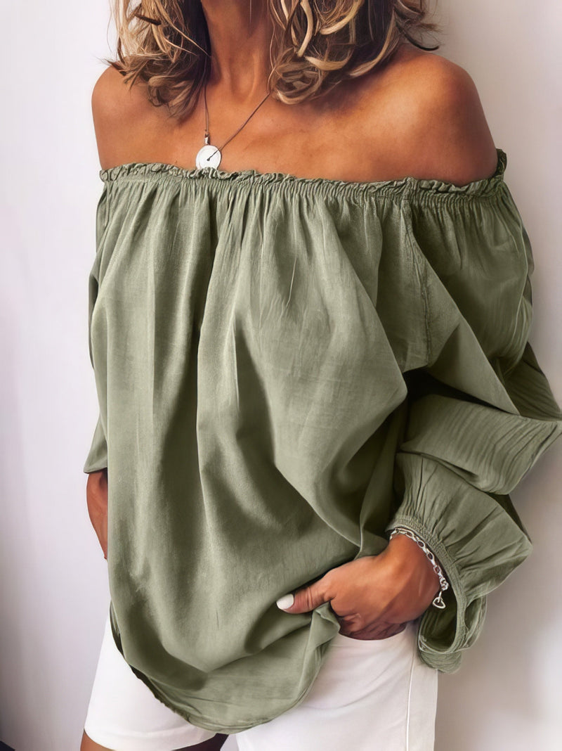 Effortlessly Elegant T-Shirt with a Timeless Design