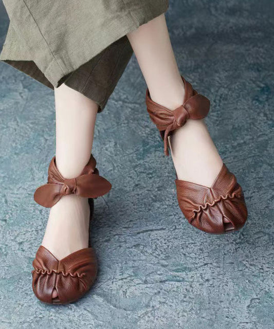 Graceful Orthopedic Sandals for Modern Look