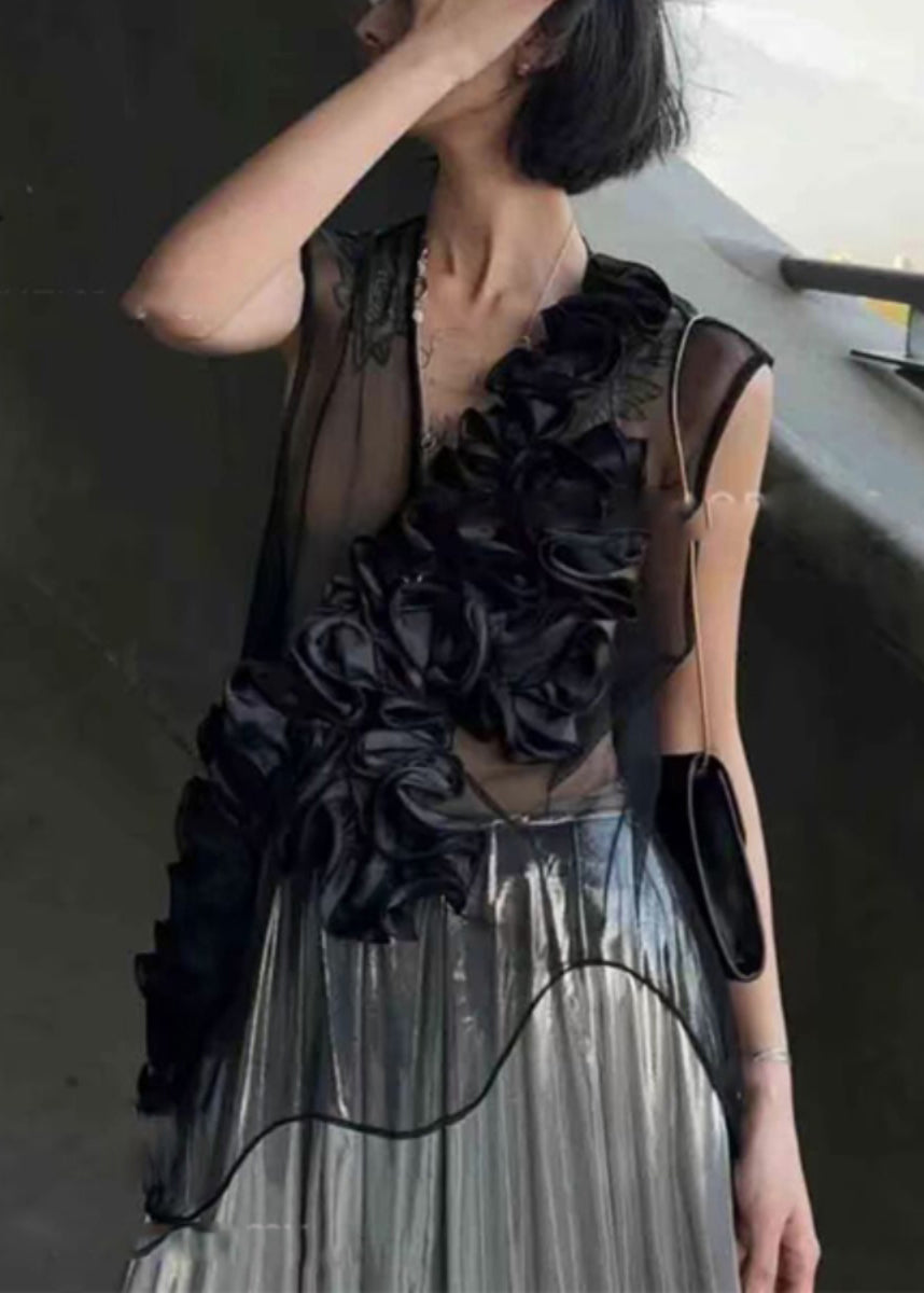 Beautifully Finished Top in a Timeless Design