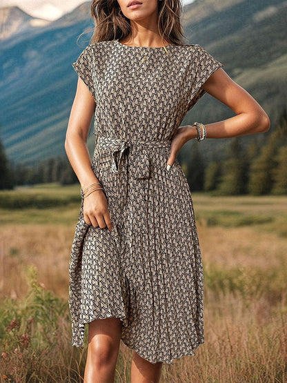Classic Vintage Dress with a Flattering Fit