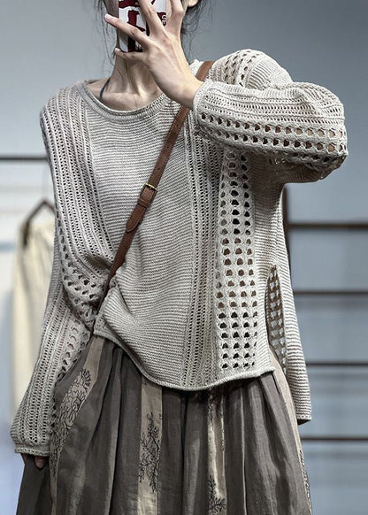 Well Tailored Top with a Graceful Silhouette