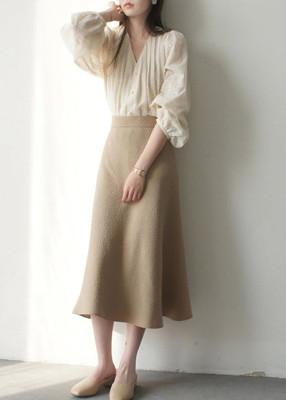 Classic Vintage Shirt with a Flattering Fit