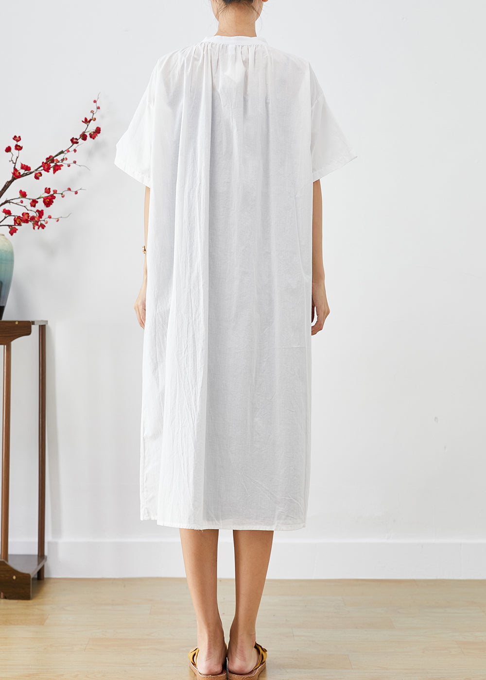 Gracefully Styled Cardigan for Any Occasion