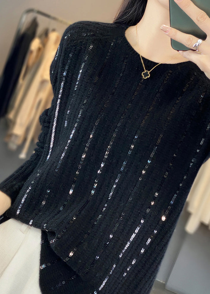 Beautifully Finished Sweater in a Timeless Design