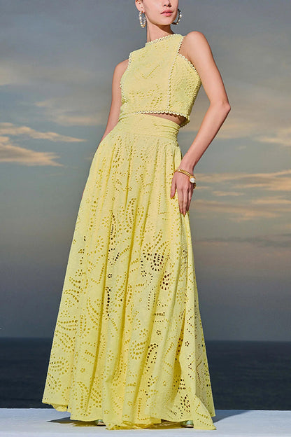 Classic Vintage Garment with a Flattering Fit