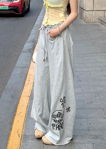 Classic Vintage Pants with a Flattering Fit