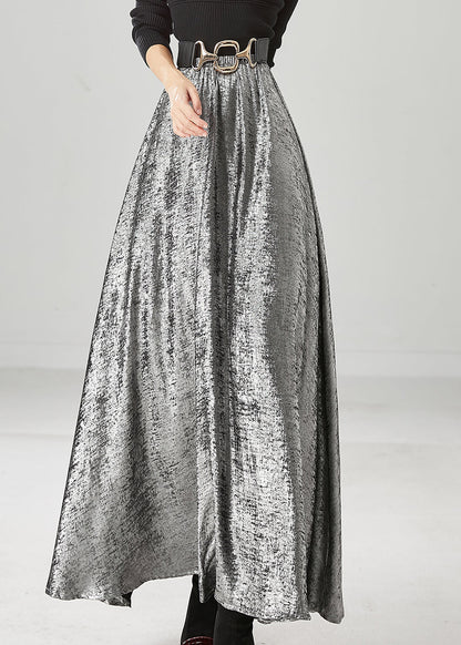 Sophisticated Garment with a Clean Classic Look