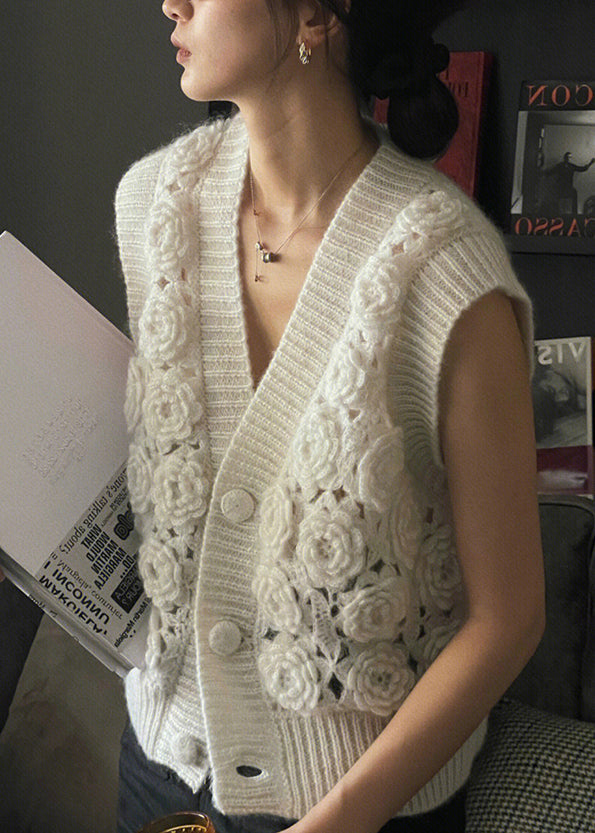Beautifully Crafted Top in a Classic Style
