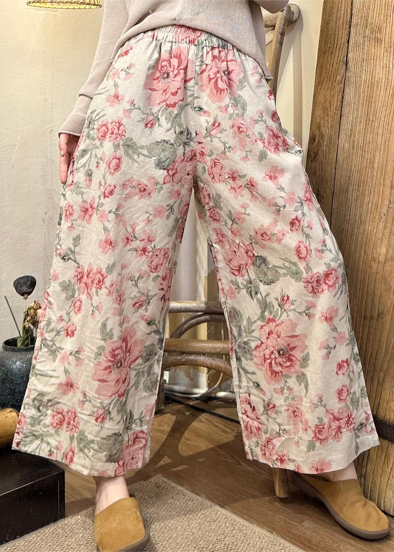 Gracefully Styled Pants for Any Occasion