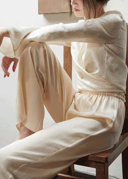 Polished Top with an Effortless Classic Look