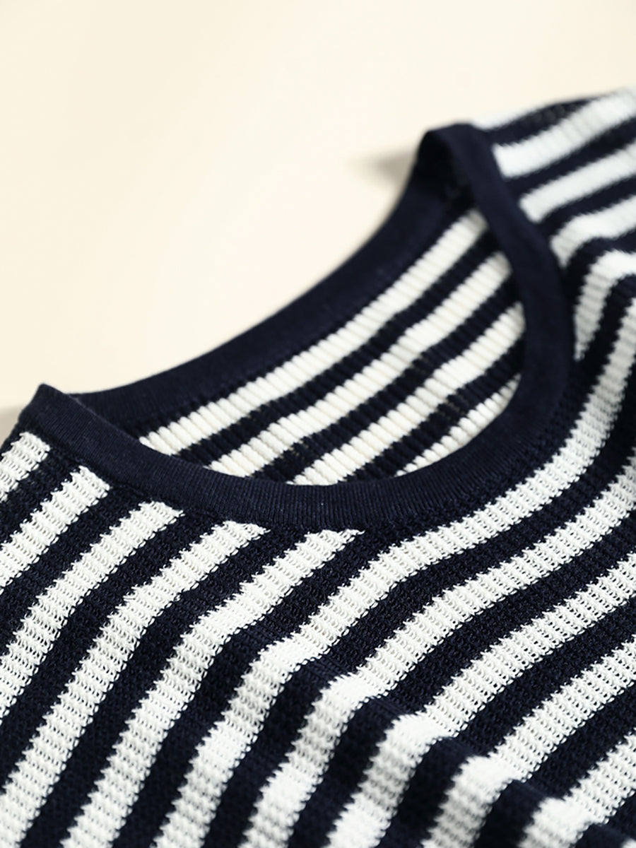 Effortlessly Elegant Shirt with a Timeless Design