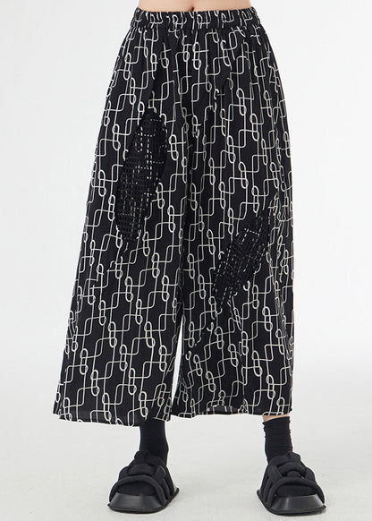 Well Tailored Pants with a Graceful Silhouette