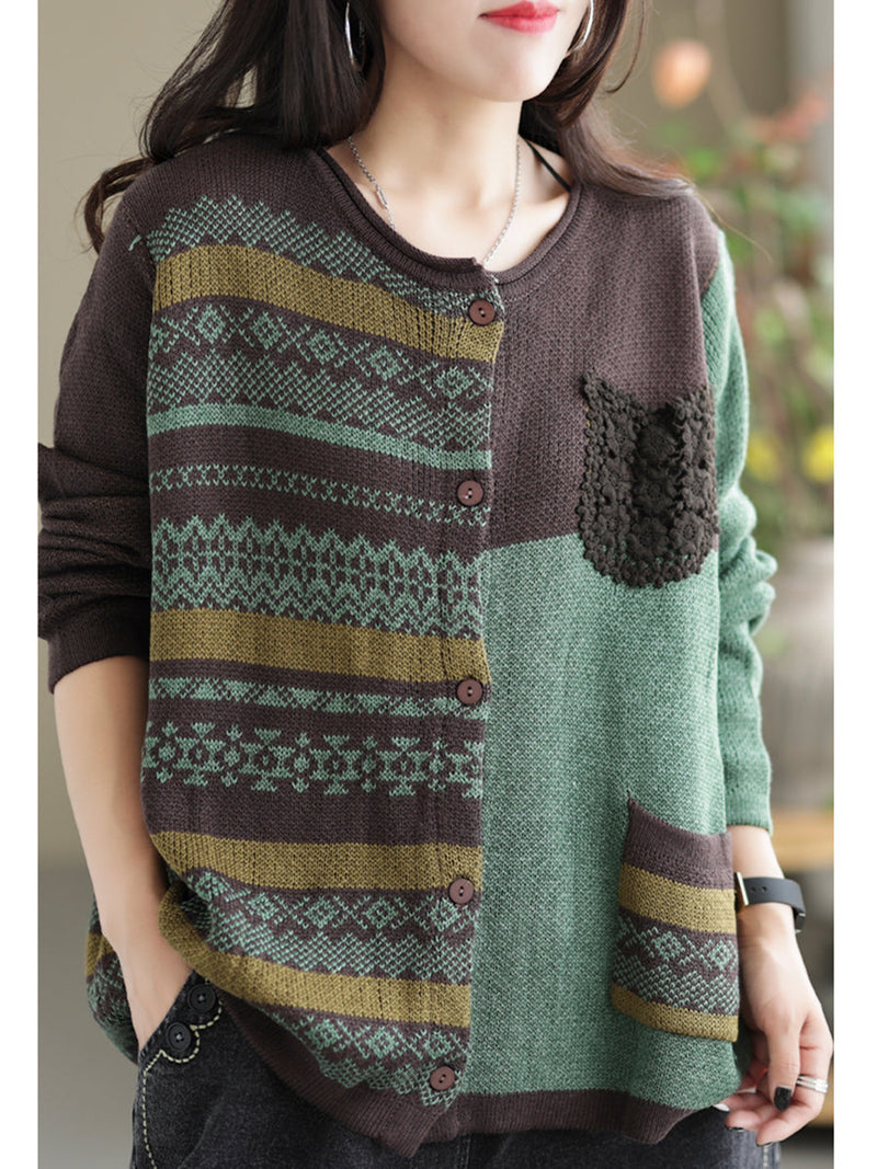 Effortlessly Elegant Sweater with a Timeless Design