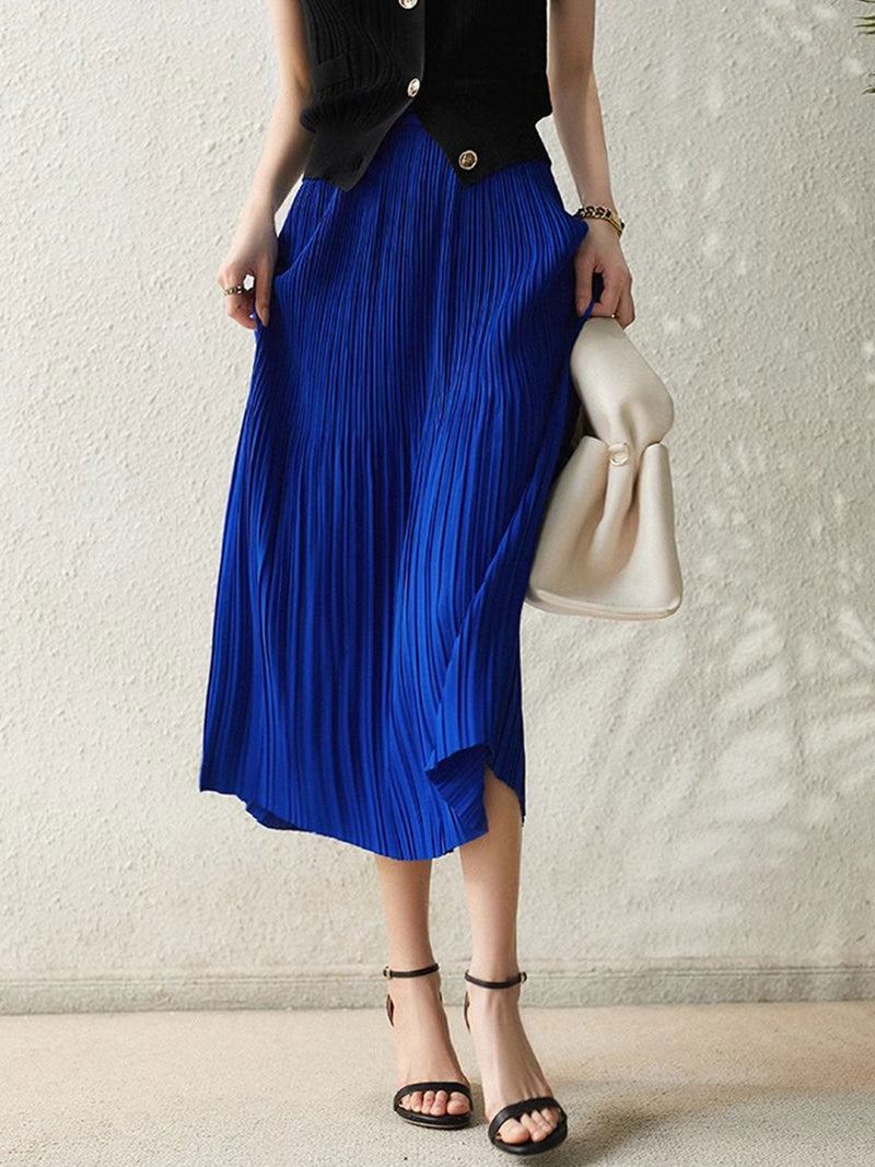 Beautifully Finished Garment in a Timeless Design