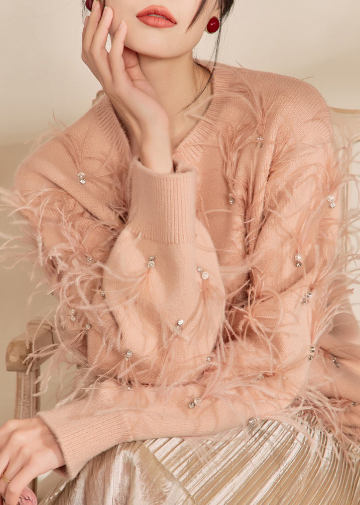 Classic Vintage Sweater with a Flattering Fit