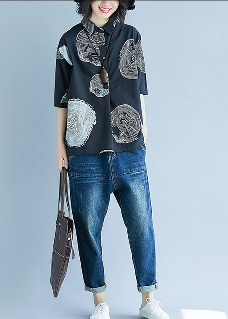 Well Tailored Blouse with a Graceful Silhouette
