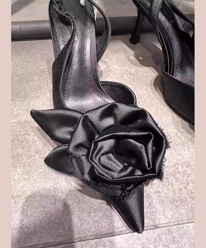 Graceful Orthopedic Sandals for Modern Look