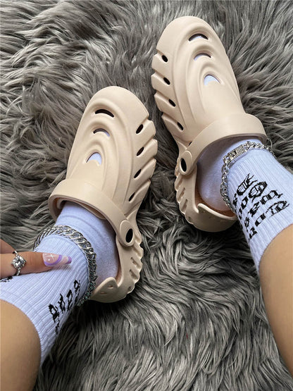 Chic Orthopedic Flats with Unique Design