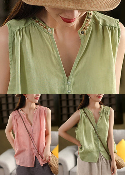 Well Tailored Blouse with a Graceful Silhouette