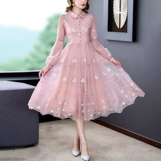 Sophisticated Dress with a Clean Classic Look