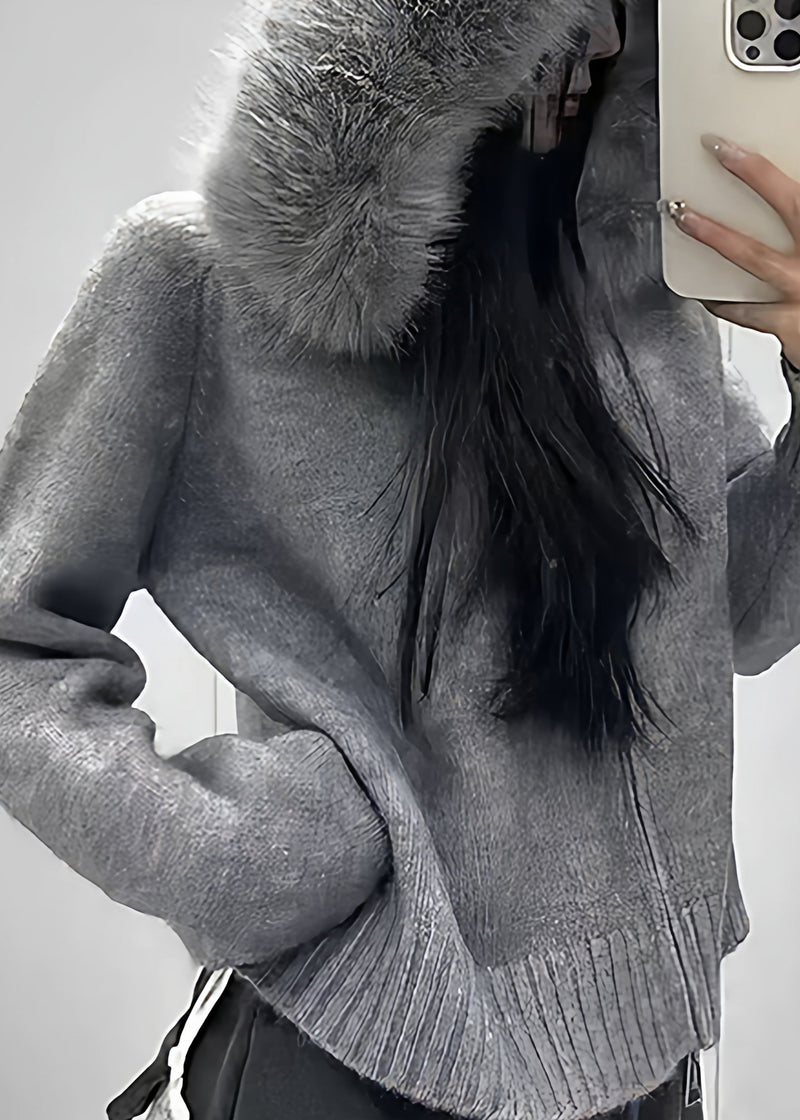 Effortlessly Elegant Coat with a Timeless Design