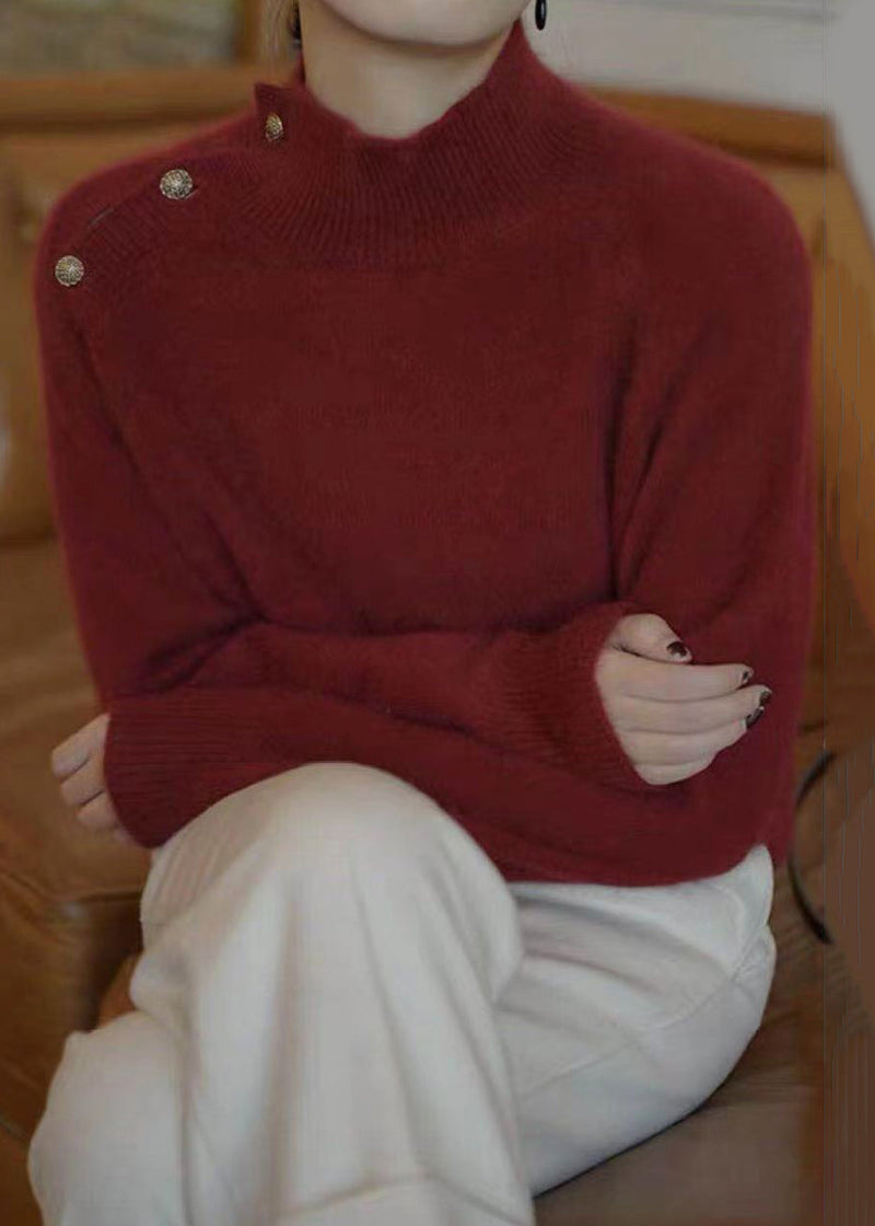 Beautifully Finished Sweater in a Timeless Design