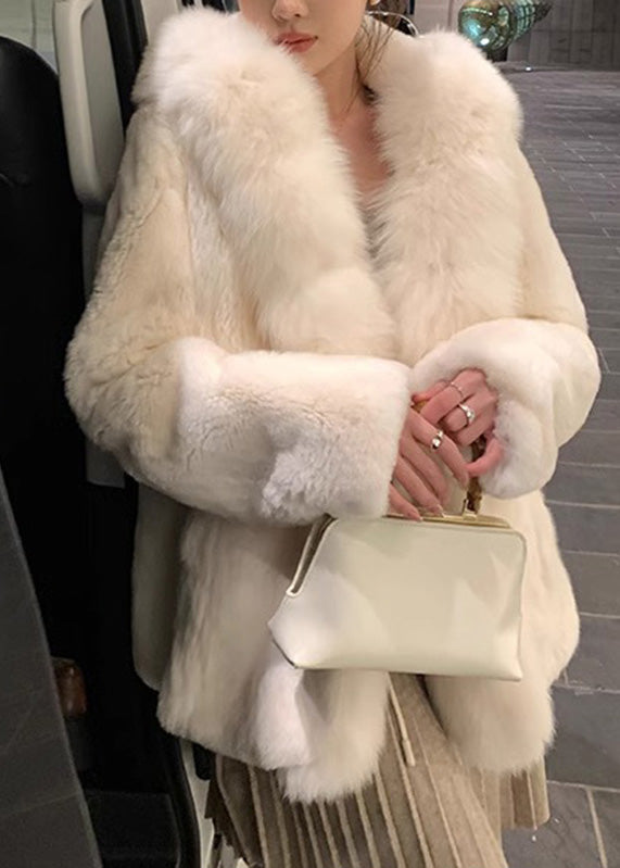 Gracefully Styled Coat for Any Occasion