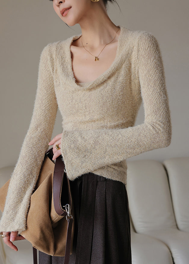Well Tailored Top with a Graceful Silhouette