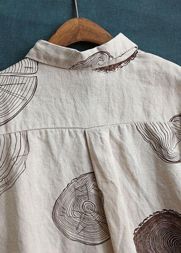 Beautifully Crafted Blouse in a Classic Style