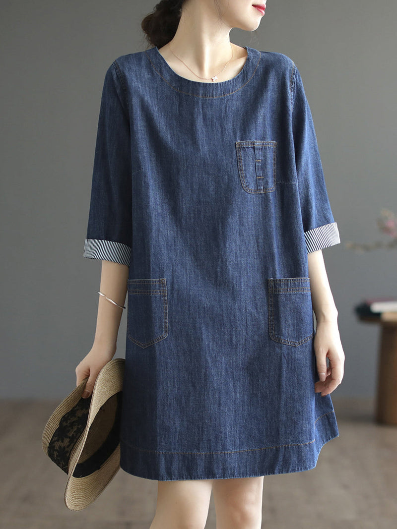 Beautifully Finished Dress in a Timeless Design